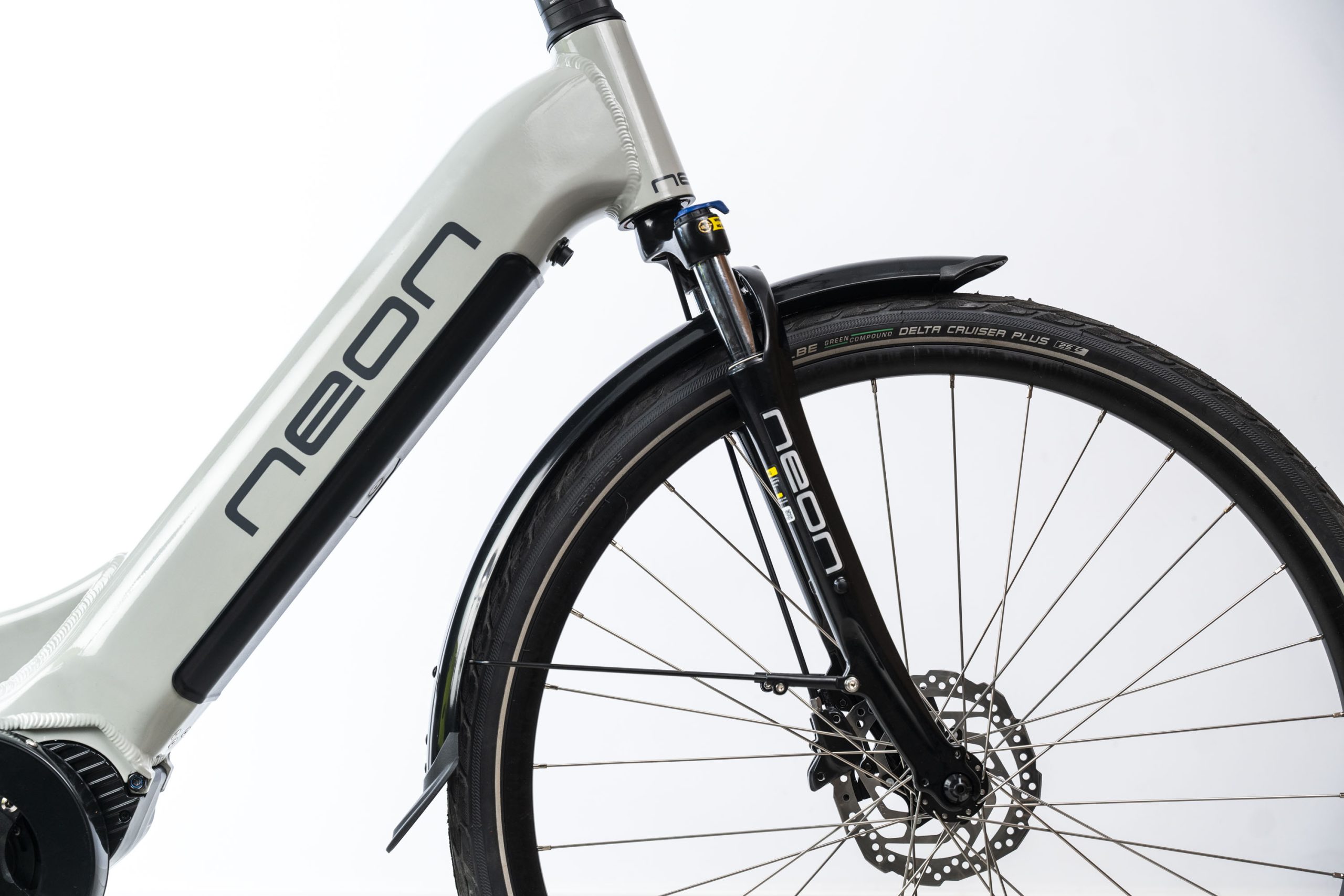 Rower elektryczny NEON VIVID 1.0 – styl, komfort i niezawodne wspomaganie